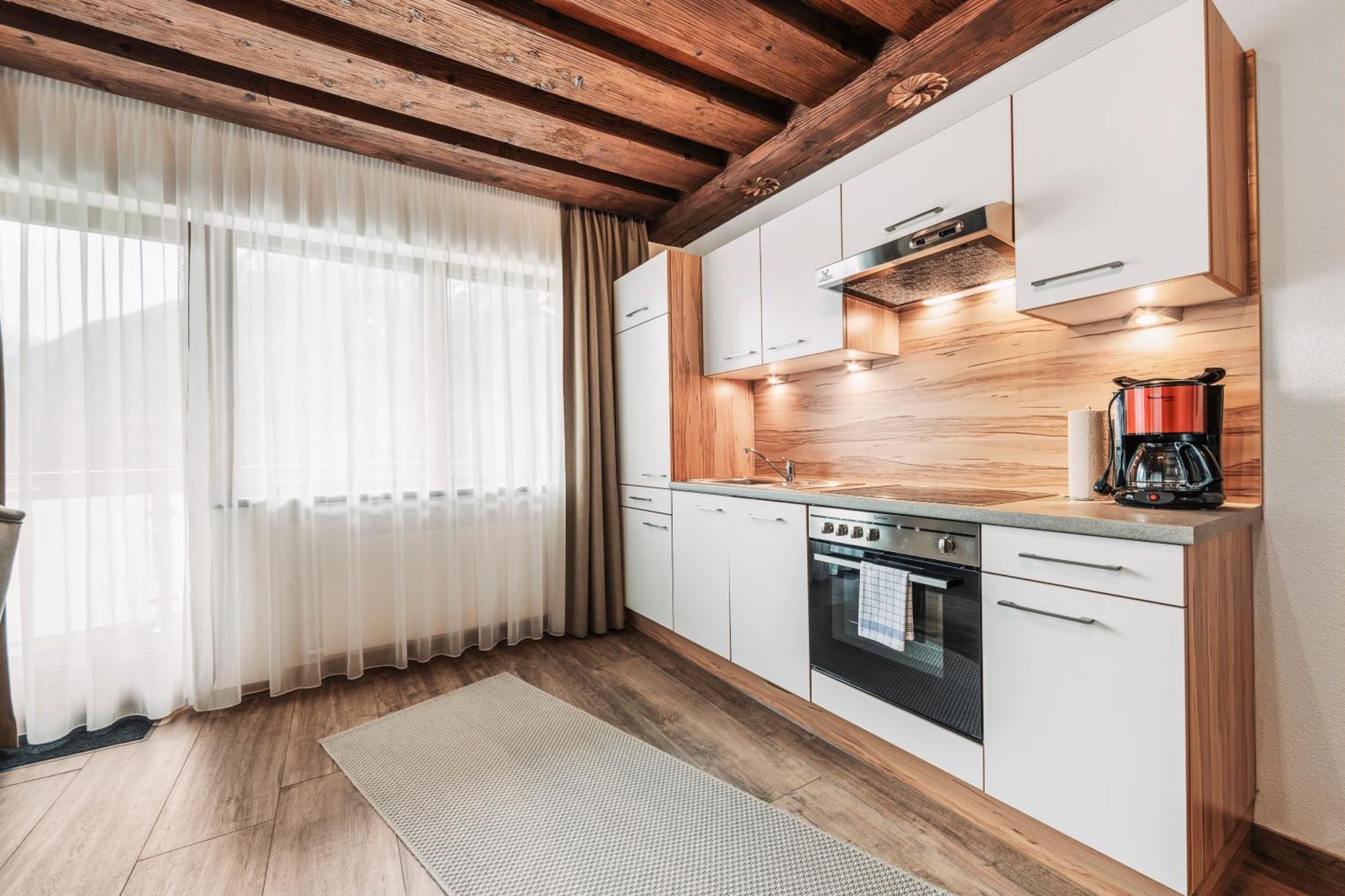 Herzblut Wohlfühl Appartements Oetz Exterior foto