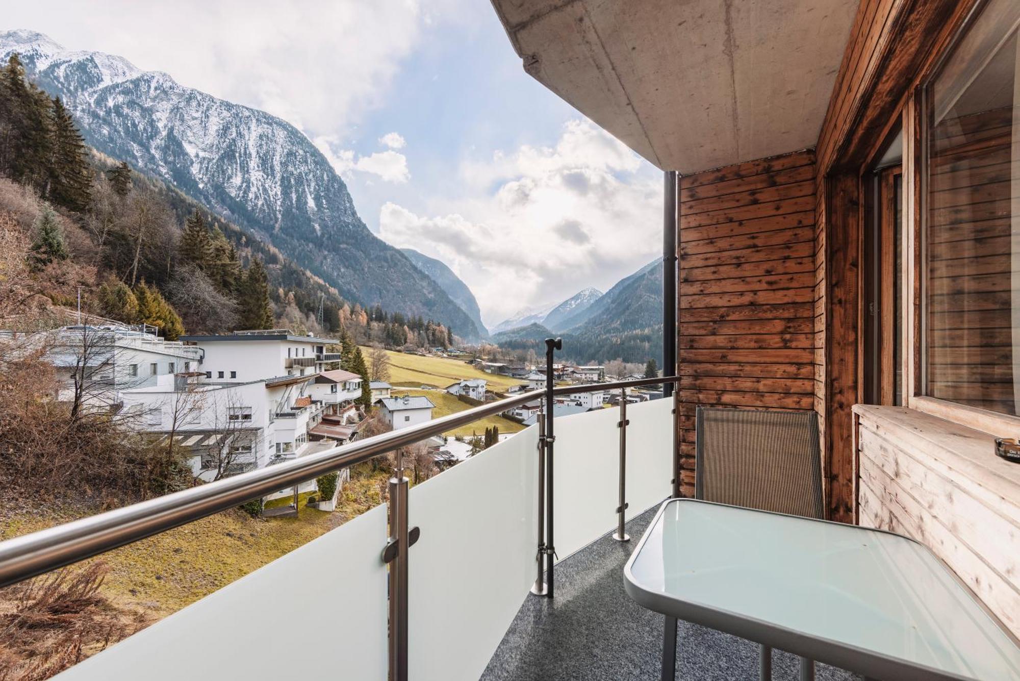 Herzblut Wohlfühl Appartements Oetz Exterior foto